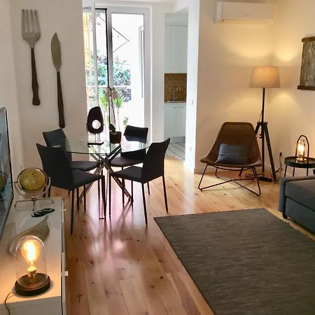 Whome Modern 1-bed With Ac & Private Terrace 아파트 리스본